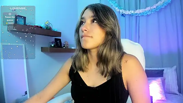  Sophie  miller online show from 14, 4, 2026