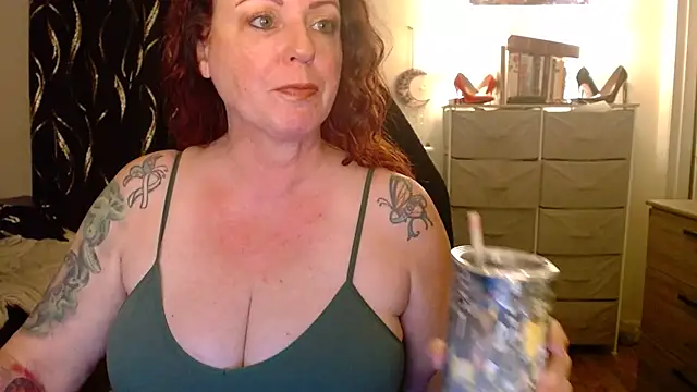 Nikkimastersgirl1091 online show from 15, 2, 2026