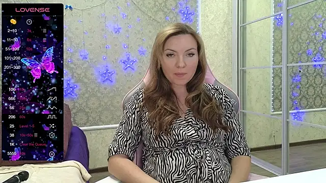 -DIVORA- online show from 1, 3, 2025