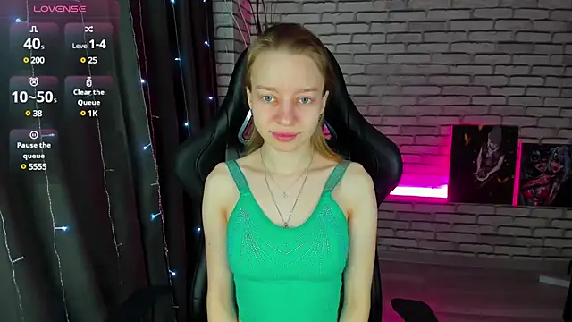 Michelle Blond online show from 9, 1, 2025