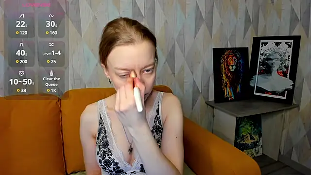 Michelle Blond online show from 7, 2, 2025