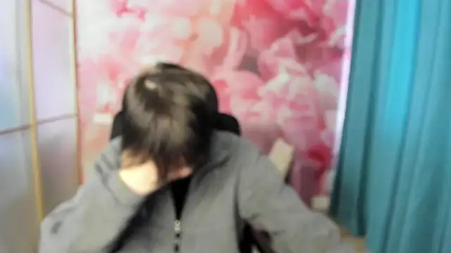 EmiliaYours online show from 20, 12, 2024