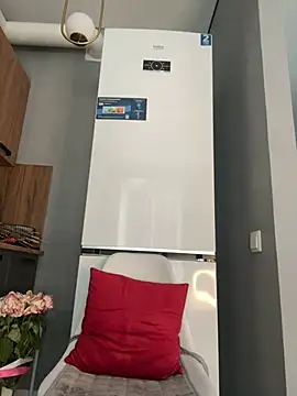 Miss chiks online show from 3, 1, 2025