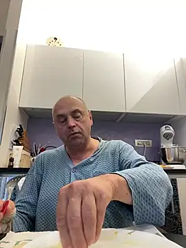 Snapshot of pantomax chatting on 17, 6, 2026 pantomax online show from 17, 6, 2026