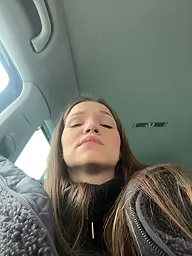 KitteCat online show from 7, 1, 2025