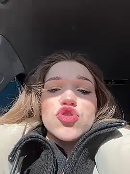 KitteCat online show from 9, 3, 2025