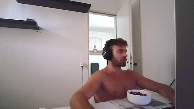 Snapshot of alpha-hunk chatting on 16, 7, 2026 alpha-hunk online show from 16, 7, 2026