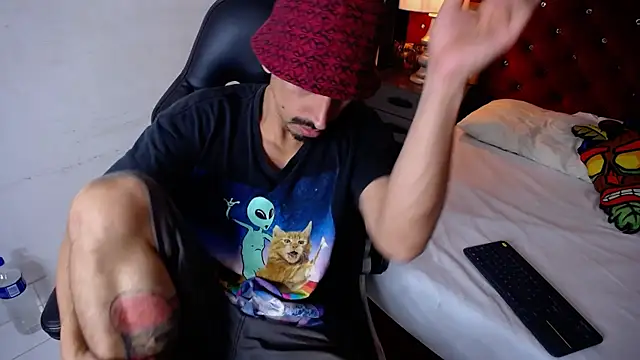 Sr Magnus  online show from 6, 1, 2026