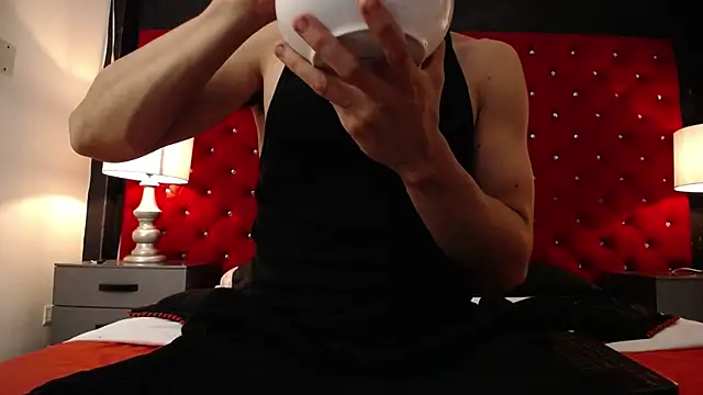 Sr Magnus  online show from 26, 2, 2026