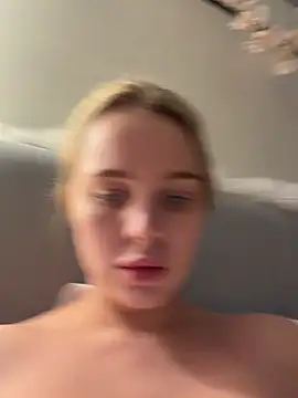 SIlviaBeyt online show from 19, 4, 2026