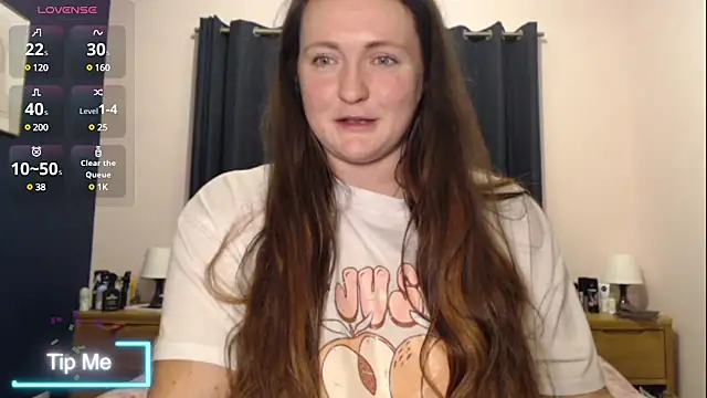 Snapshot of BustyBonnieUK chatting on 8, 1, 2025 BustyBonnieUK online show from 8, 1, 2025