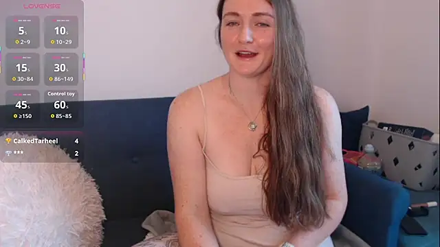 Snapshot of BustyBonnieUK chatting on 13, 10, 2025 BustyBonnieUK online show from 13, 10, 2025
