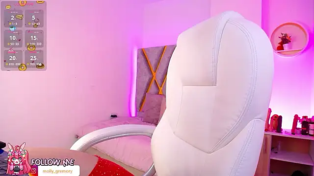 Molly Gremory  online show from 3, 12, 2024