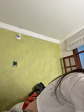 aurora divine online show from 17, 9, 2025