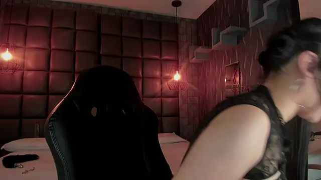 Snapshot of maddy_walker chatting on 28, 12, 2024 maddy walker online show from 28, 12, 2024