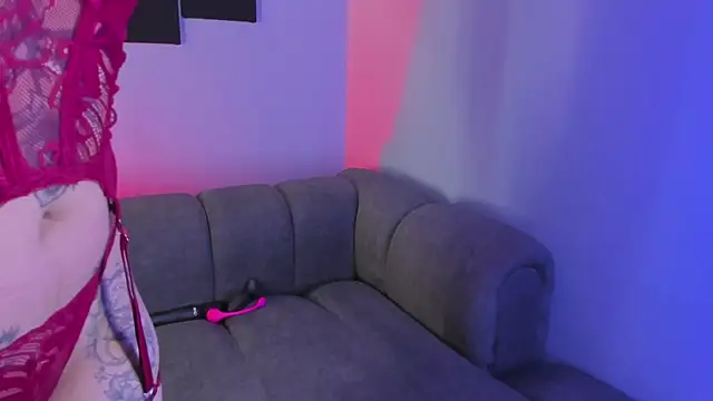 Snapshot of maddy_walker chatting on 24, 1, 2025 maddy walker online show from 24, 1, 2025