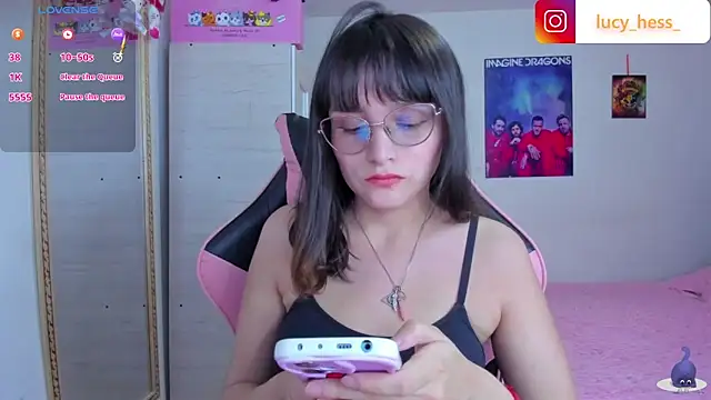 Lucyy-hess online show from 9, 4, 2026