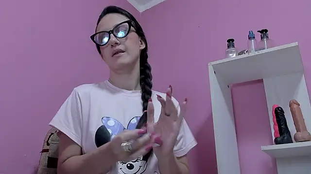 LolaBoobs online show from 6, 10, 2025