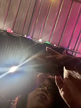 Snapshot of zahrivk1 chatting on 10, 12, 2024 zahrivk1 online show from 10, 12, 2024