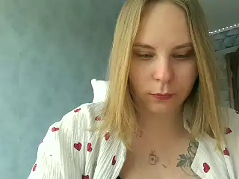 Snapshot of Thalia__Star chatting on 24, 2, 2025 Thalia Star online show from 24, 2, 2025
