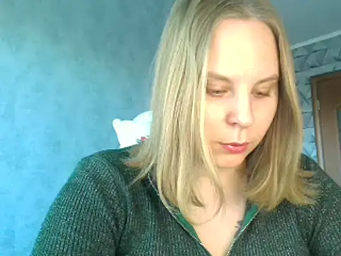 Snapshot of Thalia__Star chatting on 15, 3, 2025 Thalia Star online show from 15, 3, 2025