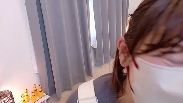 Risa 06 online show from 19, 4, 2026