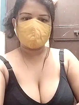 Snapshot of Dr_Chhaya chatting on 30, 10, 2025 Dr Chhaya online show from 30, 10, 2025