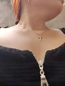 Caro kitty- online show from 4, 3, 2025