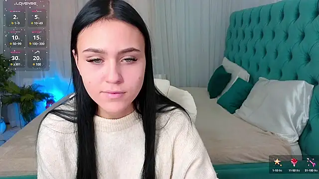 Snapshot of CooperAllana chatting on 5, 12, 2024 CooperAllana online show from 5, 12, 2024