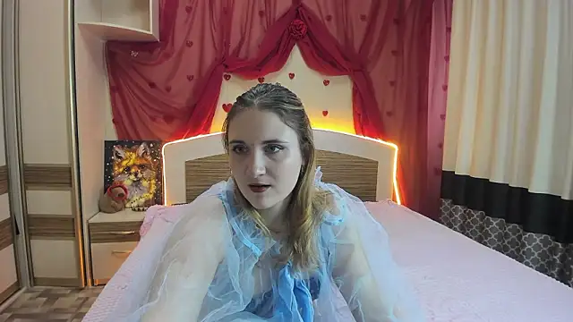 Miss Elsa  online show from 26, 3, 2026