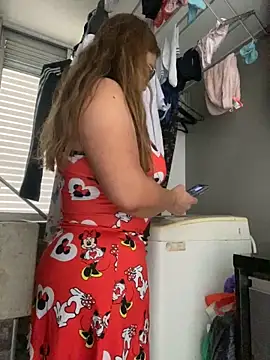 AntonellaAlondra4 online show from 14, 2, 2025