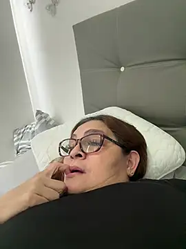 AntonellaAlondra4 online show from 13, 2, 2026