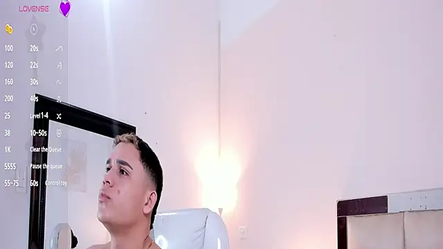 saraandstiven online show from 11, 3, 2025