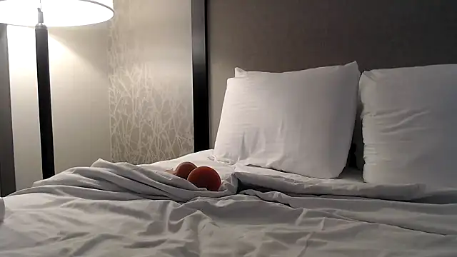 6PHUKBOI9 online show from 5, 12, 2025