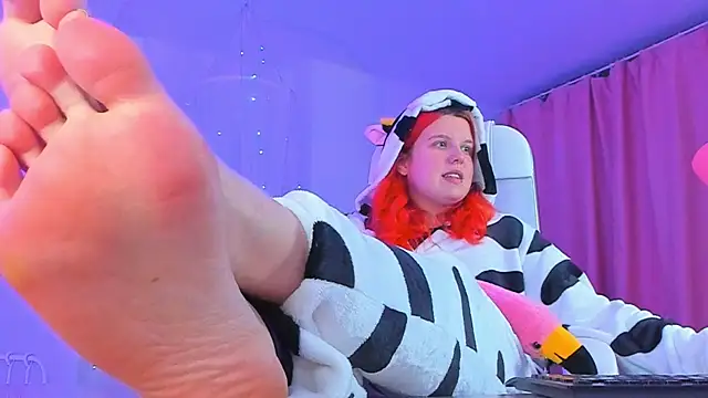 NielletaBlossom online show from 3, 2, 2025