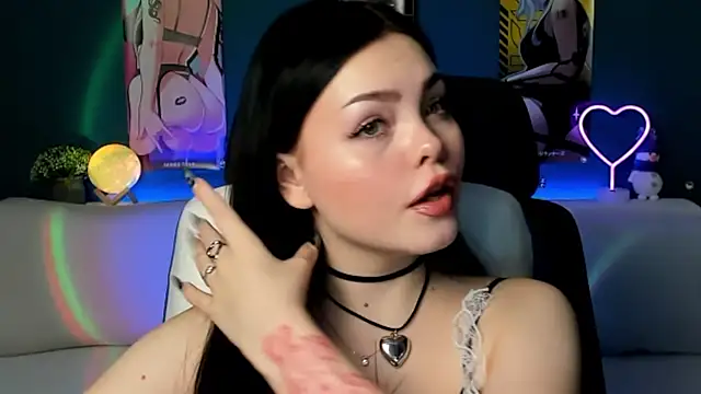 Snapshot of AkiraKatsu chatting on 17, 12, 2024 AkiraKatsu online show from 17, 12, 2024