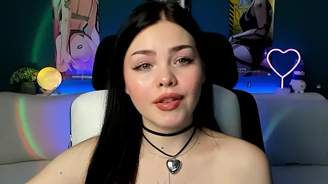 Snapshot of AkiraKatsu chatting on 17, 12, 2024 AkiraKatsu online show from 17, 12, 2024