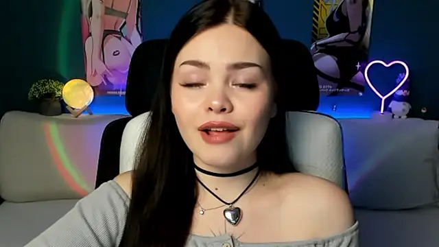 Snapshot of AkiraKatsu chatting on 28, 12, 2024 AkiraKatsu online show from 28, 12, 2024