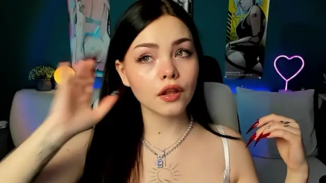 Snapshot of AkiraKatsu chatting on 12, 1, 2025 AkiraKatsu online show from 12, 1, 2025