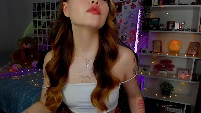 Snapshot of AkiraKatsu chatting on 26, 9, 2025 AkiraKatsu online show from 26, 9, 2025