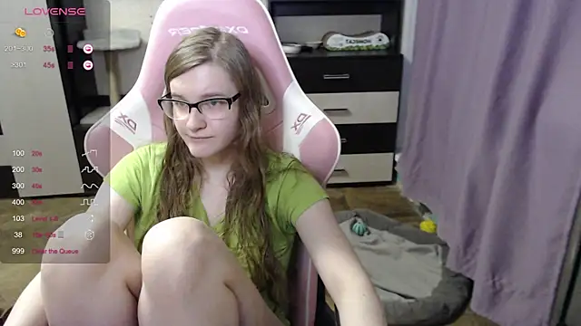 Tomato Tease online show from 29, 10, 2025