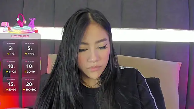 nicolle pierce online show from 6, 3, 2025