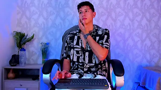 Dorianmistery2322  online show from 25, 1, 2025