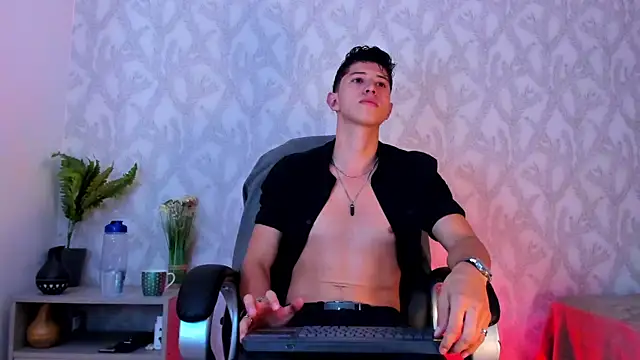 Dorianmistery2322  online show from 26, 1, 2025