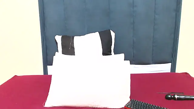 Snapshot of kittykhloe22 chatting on 13, 3, 2025 kittykhloe22 online show from 13, 3, 2025