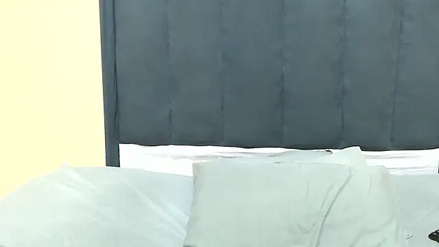 Snapshot of kittykhloe22 chatting on 13, 9, 2025 kittykhloe22 online show from 13, 9, 2025