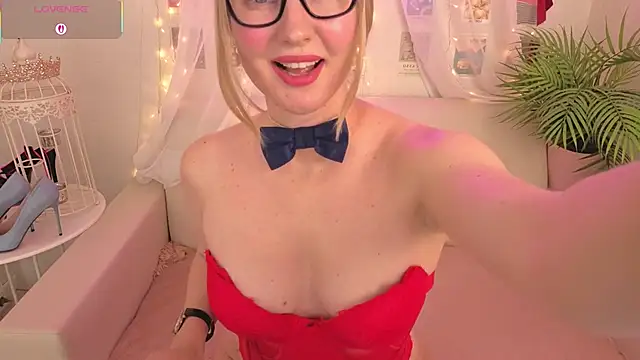 Snapshot of Angel_Nikole chatting on 24, 9, 2025 Angel Nikole online show from 24, 9, 2025