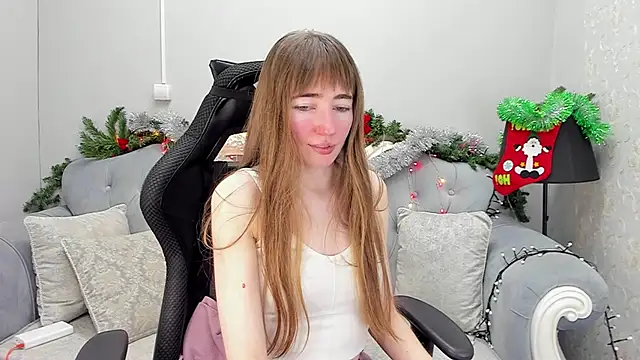 MillicentFarrell online show from 23, 12, 2024