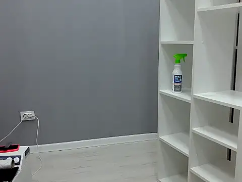 96CHloe96 online show from 17, 9, 2025