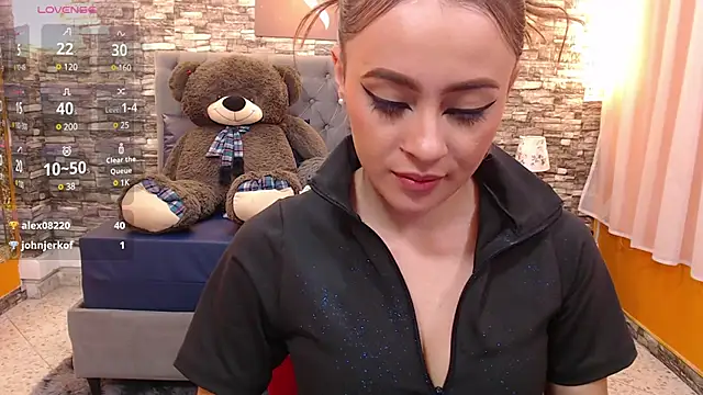 Snapshot of miacarperr1 chatting on 9, 1, 2025 miacarperr1 online show from 9, 1, 2025